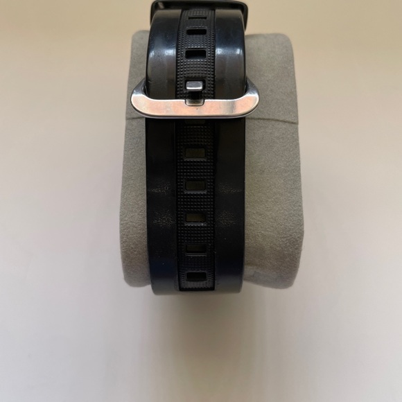 casio G-Shock AWG-101 multi-band Solar Atomic Watch - Picture 5 of 11